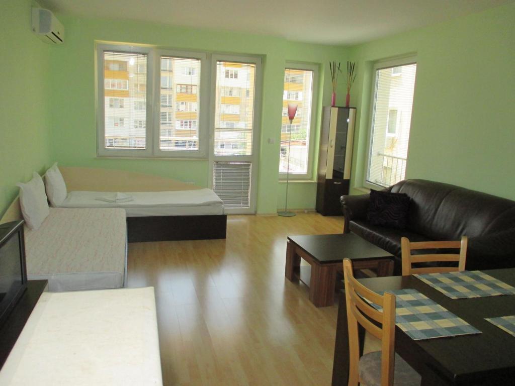 Block 531 Aparthouse Block 533 ソフィア 部屋 写真